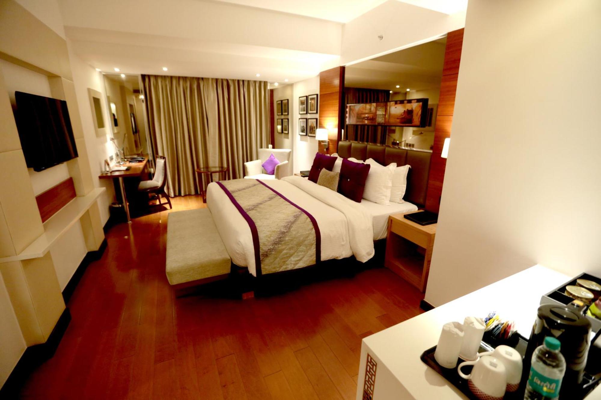 Hotel Madin Varanasi Exterior photo